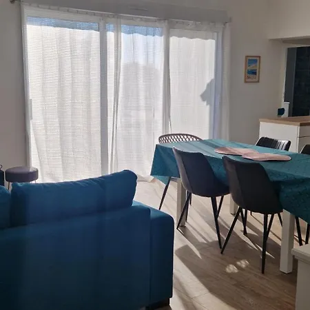 La Jolie Pradelle 度假居 *