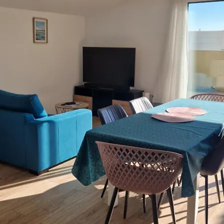 La Jolie Pradelle * Virsac