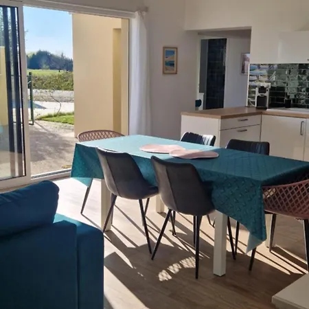 La Jolie Pradelle 度假居 *